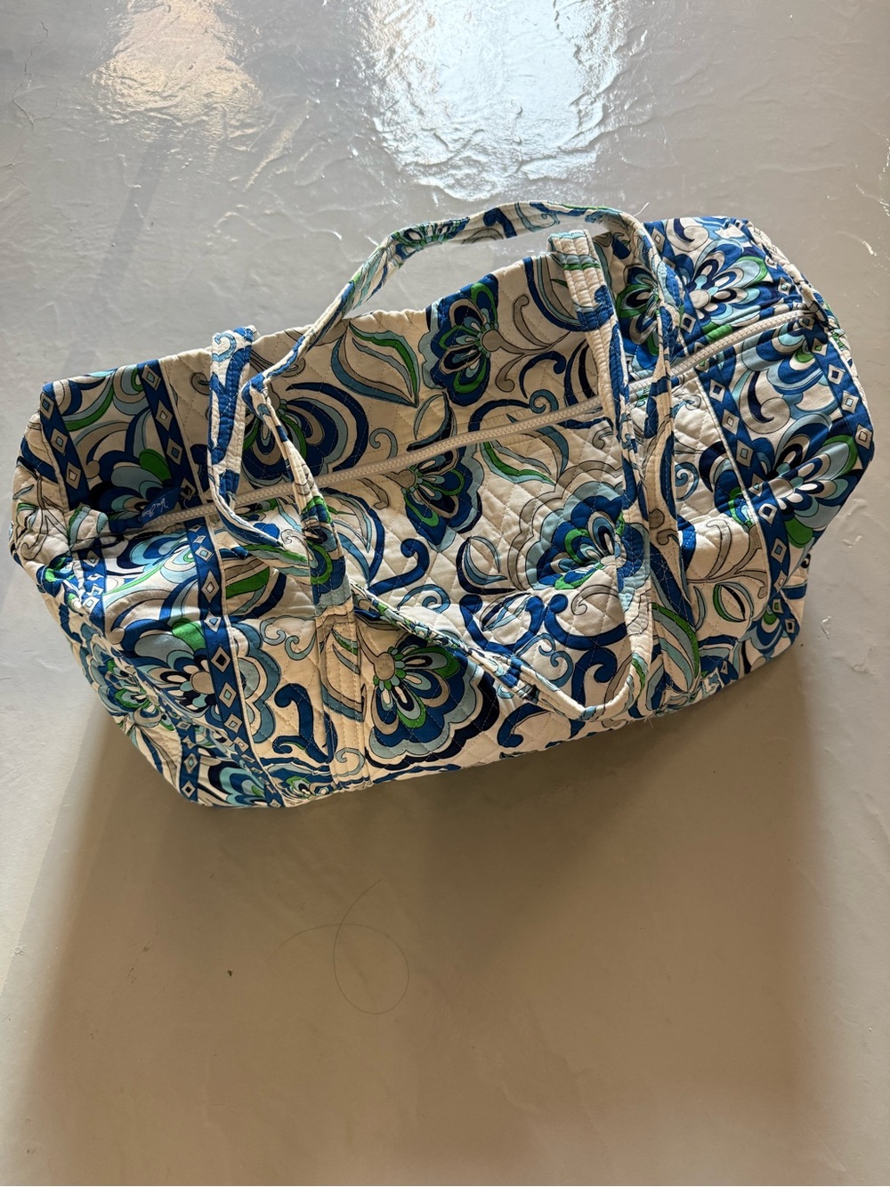 Vera Bradley Large Duffle Bag in Mediterranean White
